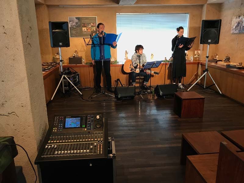 小さい音響セットでコンサート