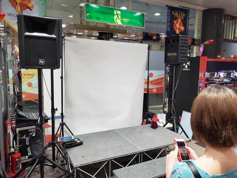 パチンコ芸能人来店イベント1