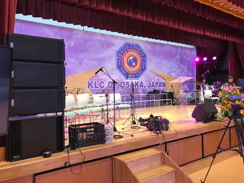 市民会館やレンタルホールにての設置例画像