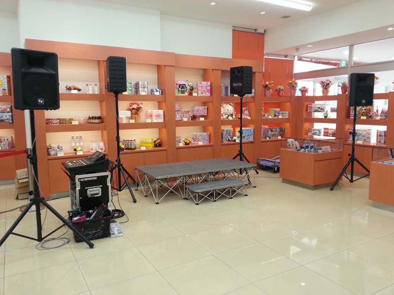 パチンコ店芸能人来店イベントの画像